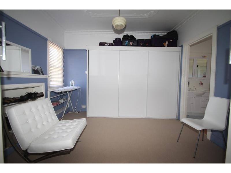 271 Geddes Street, Centenary Heights QLD 4350