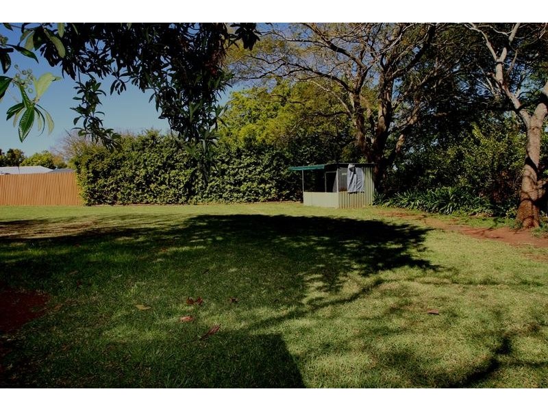 271 Geddes Street, Centenary Heights QLD 4350