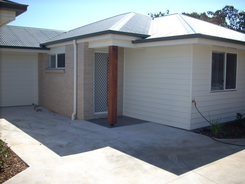 2/766B Ruthven Street, South Toowoomba QLD 4350