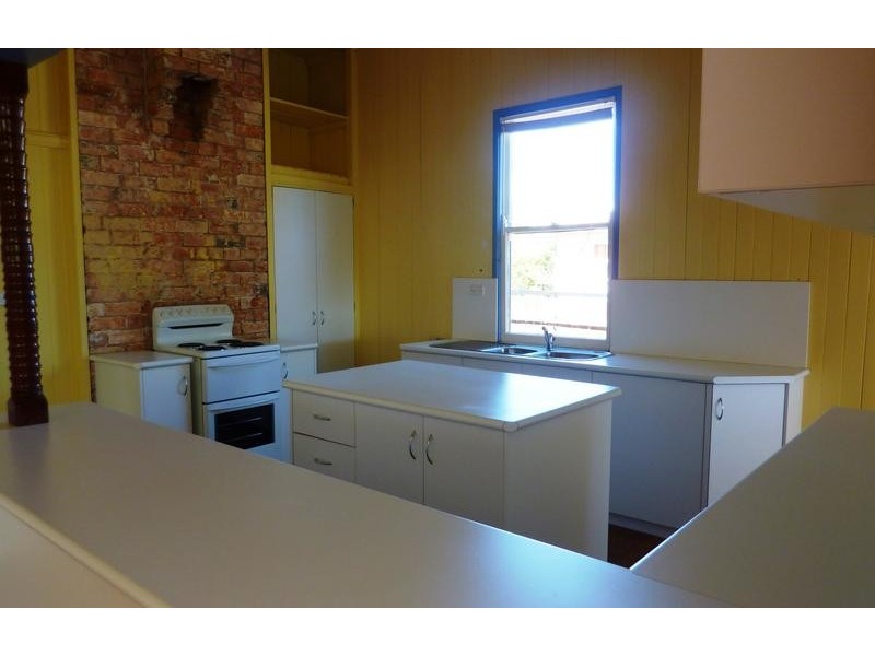 5 Buckland Street, Harristown QLD 4350