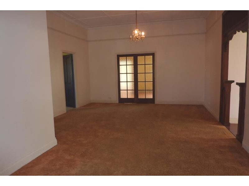 5 Buckland Street, Harristown QLD 4350