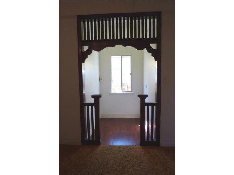 5 Buckland Street, Harristown QLD 4350