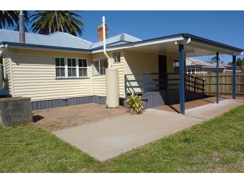 5 Buckland Street, Harristown QLD 4350