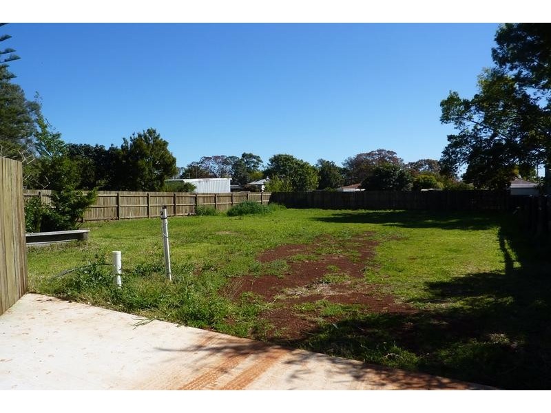 5B Buckland Street, Harristown QLD 4350