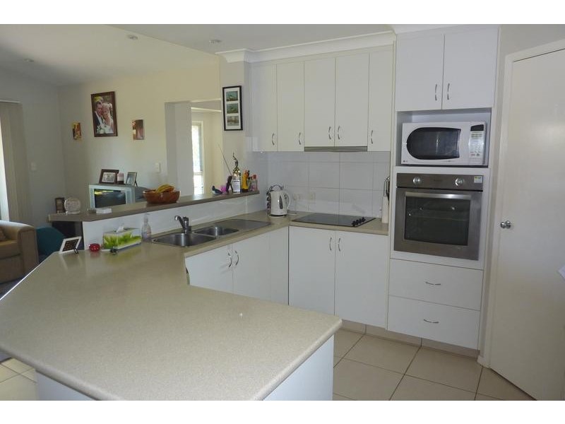 13 Nash Drive, Glenvale QLD 4350