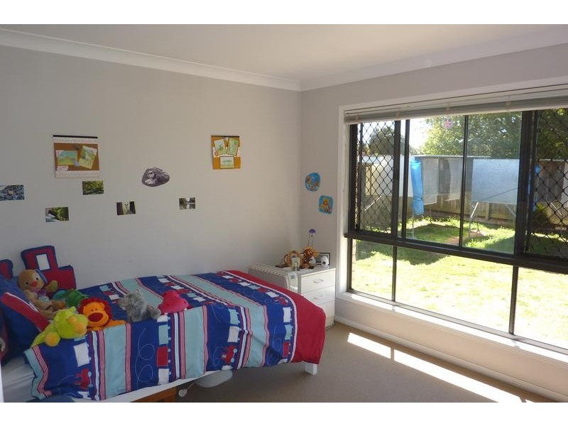 13 Nash Drive, Glenvale QLD 4350
