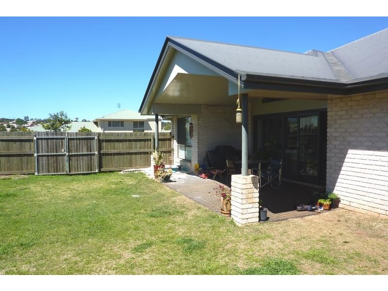 13 Nash Drive, Glenvale QLD 4350