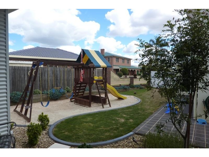 6 Sydenham Court, Rangeville QLD 4350