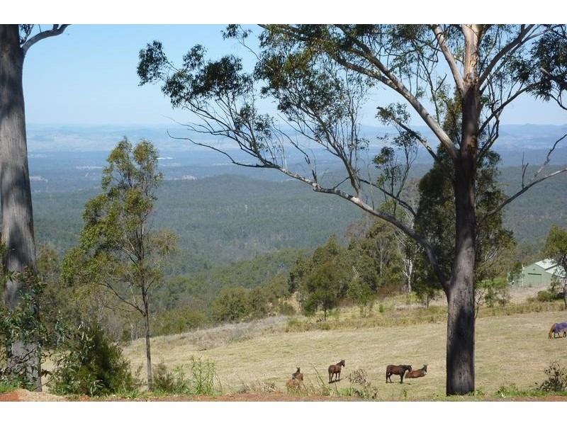 325 Aberdein Road, Mount Luke QLD 4352
