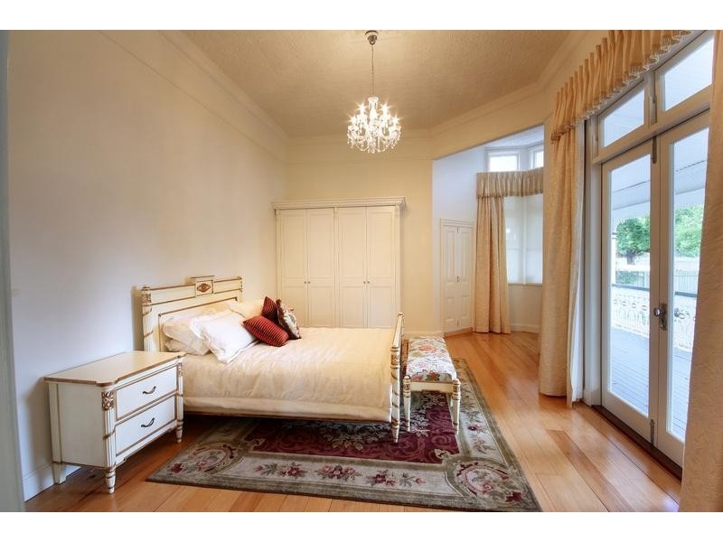91 Campbell Street, East Toowoomba QLD 4350