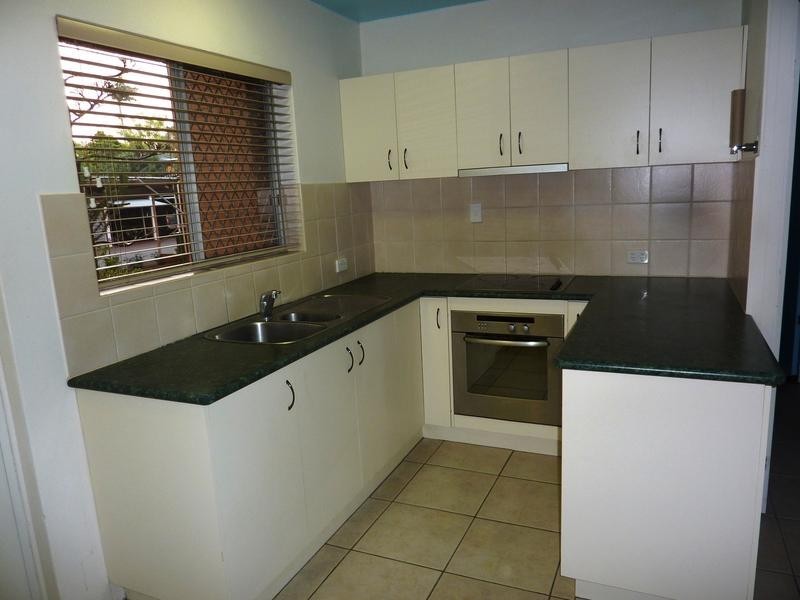 2/33 Tourist Road, East Toowoomba QLD 4350