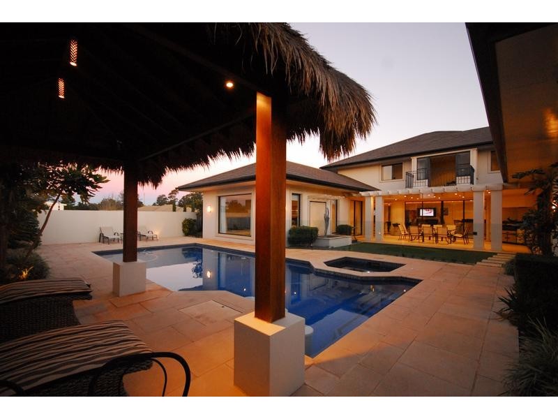 20 Caithness Court, Middle Ridge QLD 4350