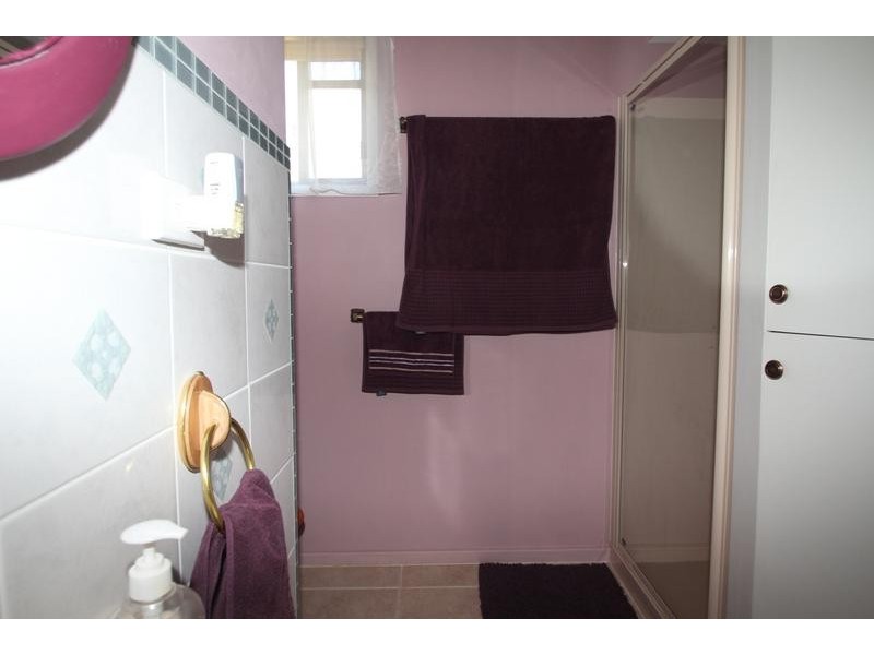 12584 New England Highway, Top Camp QLD 4350