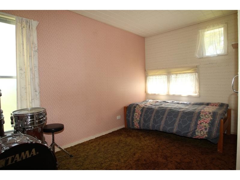 12584 New England Highway, Top Camp QLD 4350