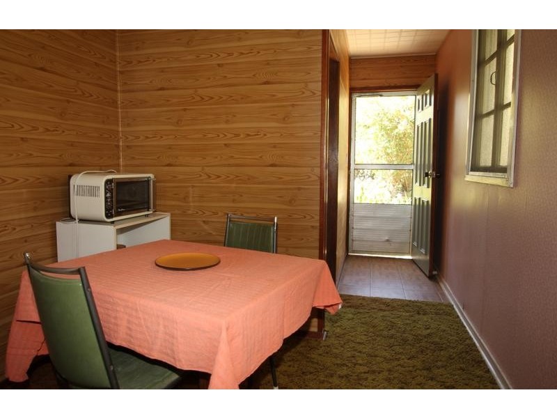 12584 New England Highway, Top Camp QLD 4350