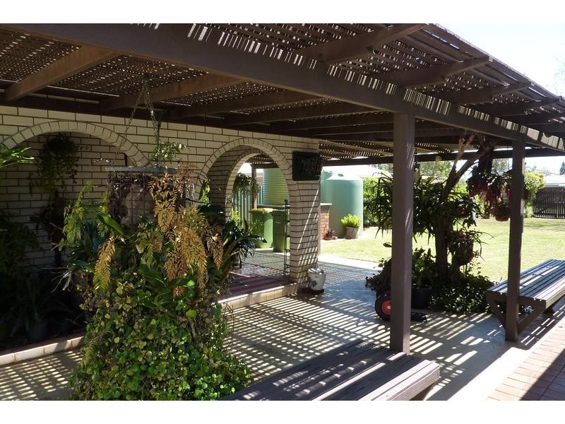 25 Beh Street, Harristown QLD 4350