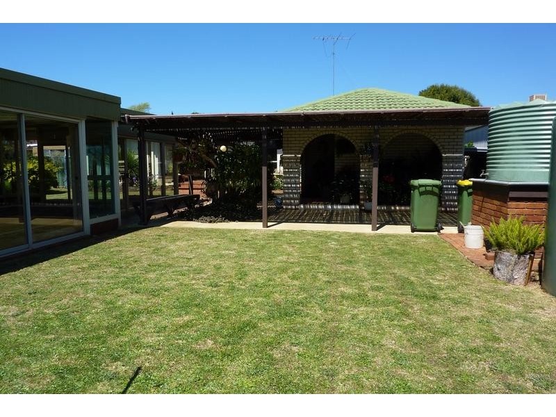 25 Beh Street, Harristown QLD 4350