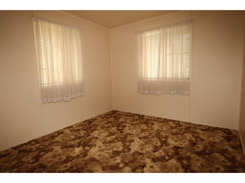 10 Clarice Street, Harristown QLD 4350