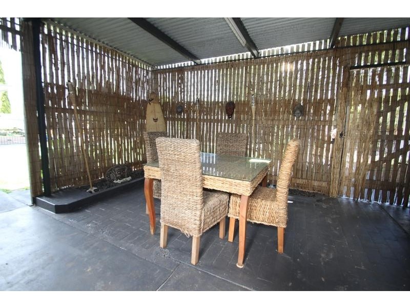 225 Campbell Street, Newtown QLD 4350