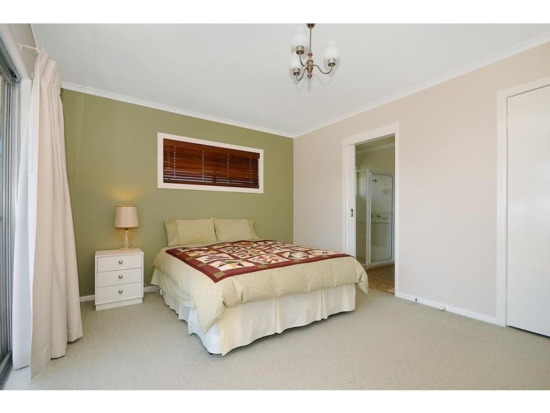 20 Panorama Crescent, Prince Henry Heights QLD 4350