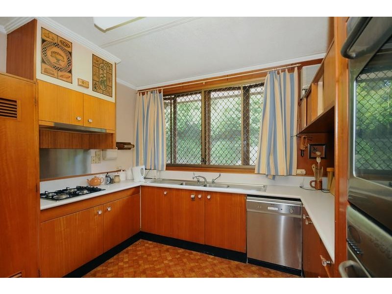 5 Old Toll Bar Road, East Toowoomba QLD 4350
