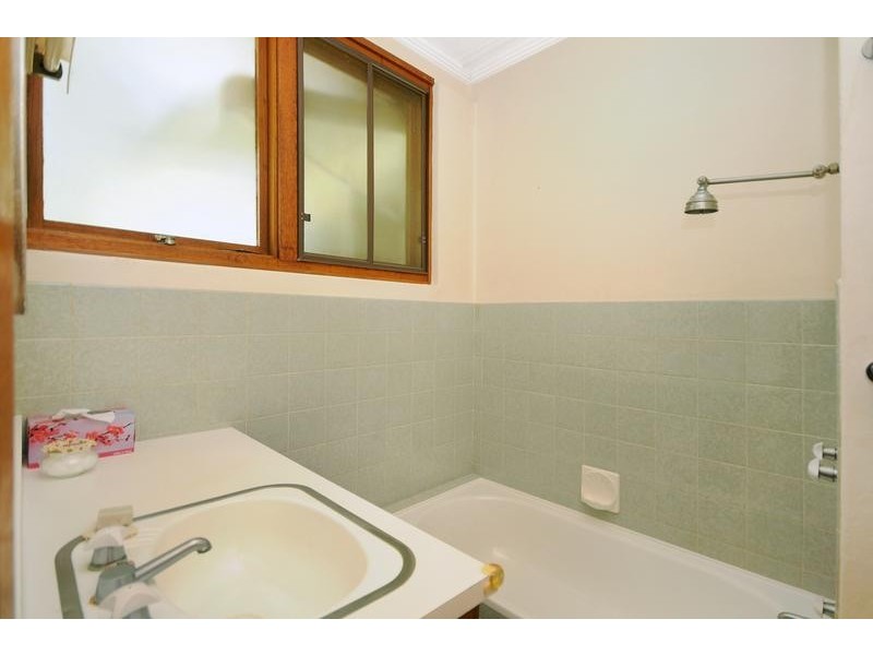 5 Old Toll Bar Road, East Toowoomba QLD 4350