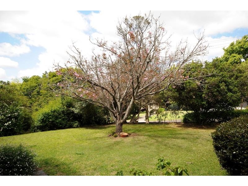 5 Old Toll Bar Road, East Toowoomba QLD 4350