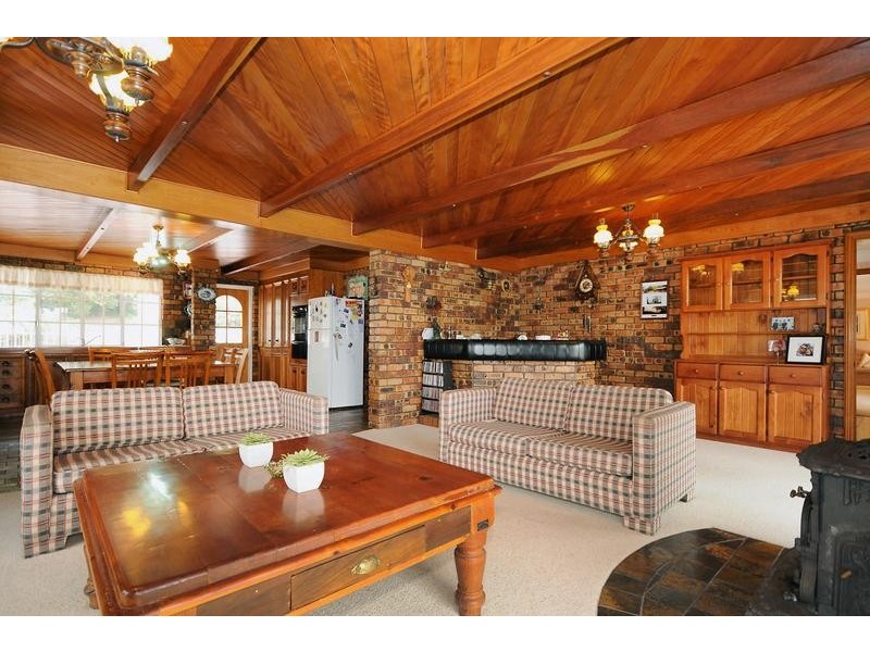 71 Walkers Spring Road, Preston QLD 4352