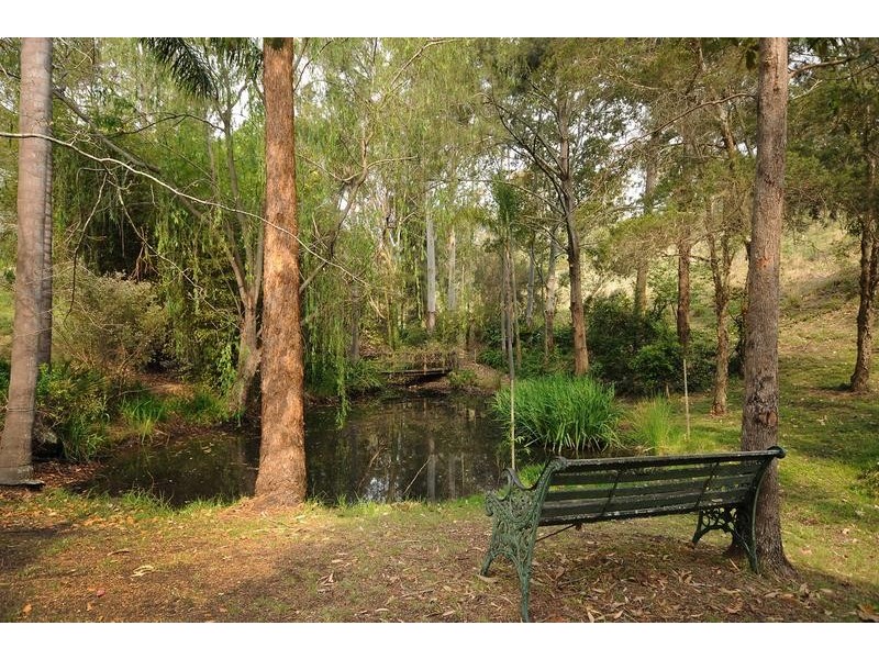 71 Walkers Spring Road, Preston QLD 4352