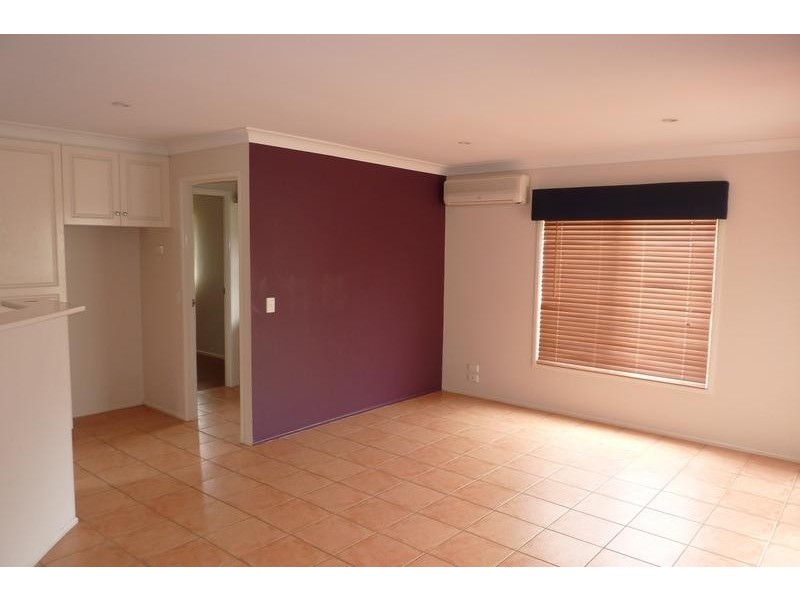 20 Bouganvillea Drive, Middle Ridge QLD 4350