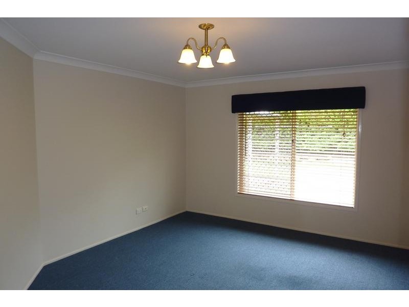 20 Bouganvillea Drive, Middle Ridge QLD 4350