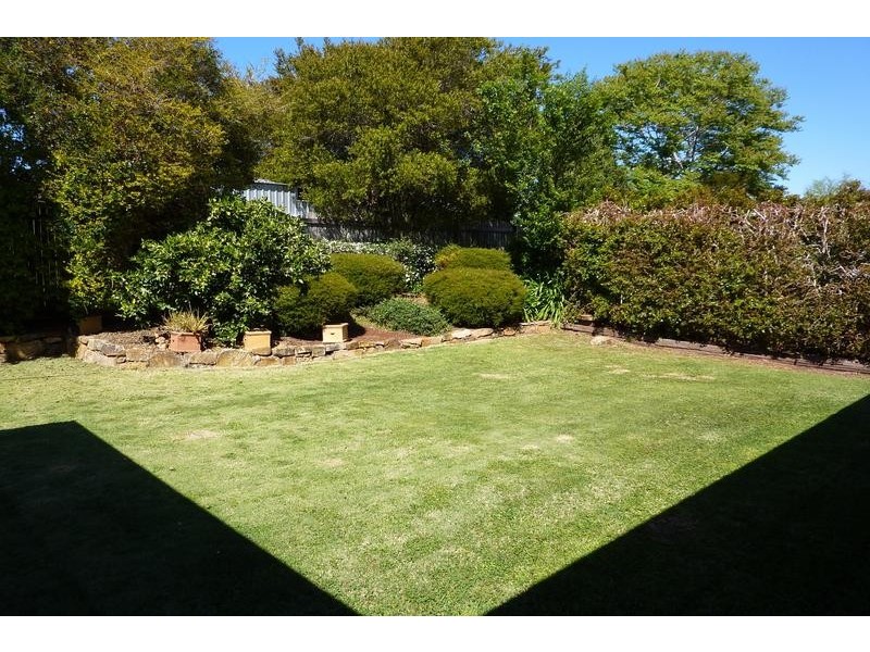 20 Bouganvillea Drive, Middle Ridge QLD 4350