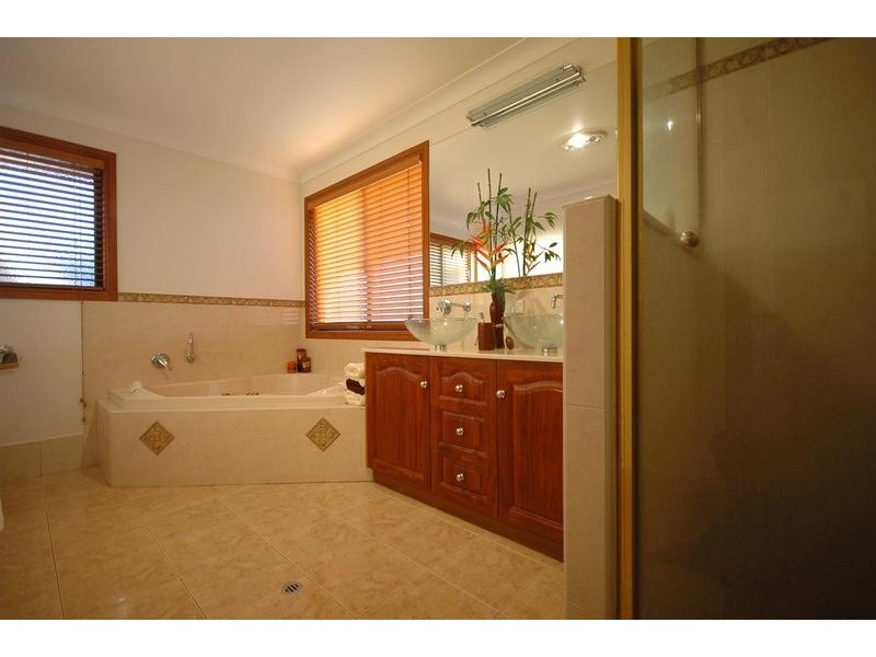 28 Pearl Court, Rangeville QLD 4350