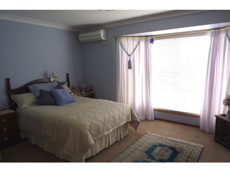 36 Rebwonga Street, Kingsthorpe QLD 4400