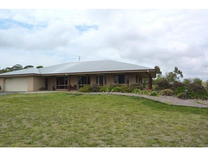 13 Gowrie Junction Road, Cotswold Hills QLD 4350