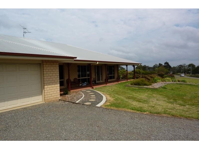 13 Gowrie Junction Road, Cotswold Hills QLD 4350