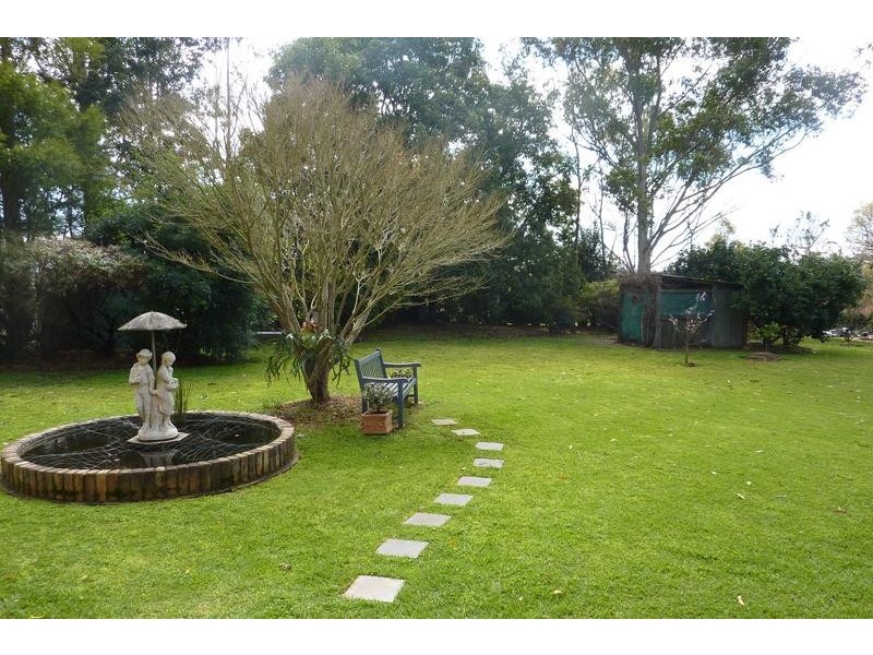 14 Nichols Road, Highfields QLD 4352