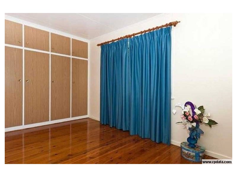 36 Hoey Street, Kearneys Spring QLD 4350
