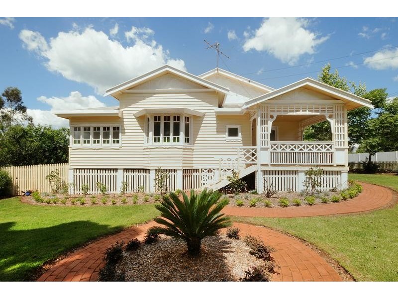 152 Geddes Street, East Toowoomba QLD 4350