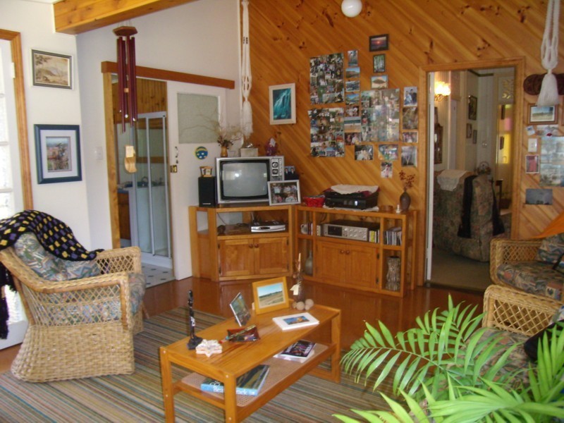 9 Doncaster Street, Newtown QLD 4350