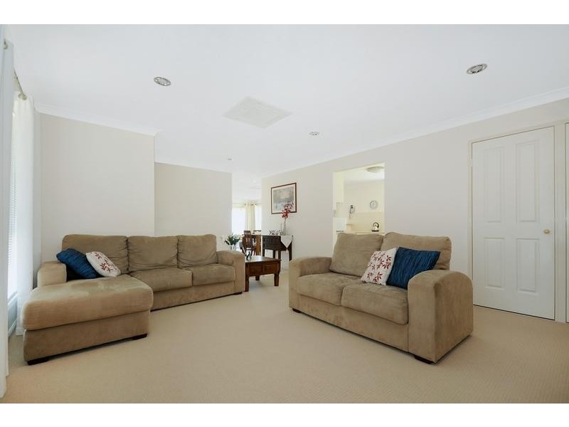 1 Jorgensen Street, Highfields QLD 4352