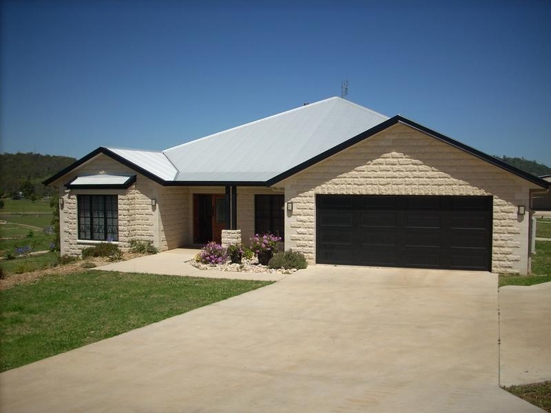 59 Tranter Street, Top Camp QLD 4350