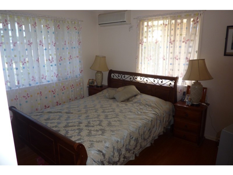 15 Quelch Street, Rockville QLD 4350