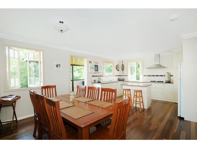 11 Leonard Street, East Toowoomba QLD 4350