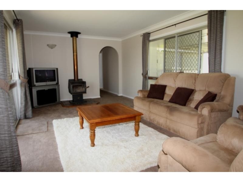42 Moller Road, Greenmount East QLD 4359