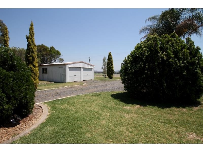 42 Moller Road, Greenmount East QLD 4359