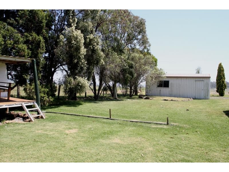 42 Moller Road, Greenmount East QLD 4359