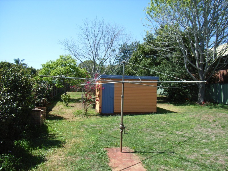 784A Ruthven Street, Kearneys Spring QLD 4350