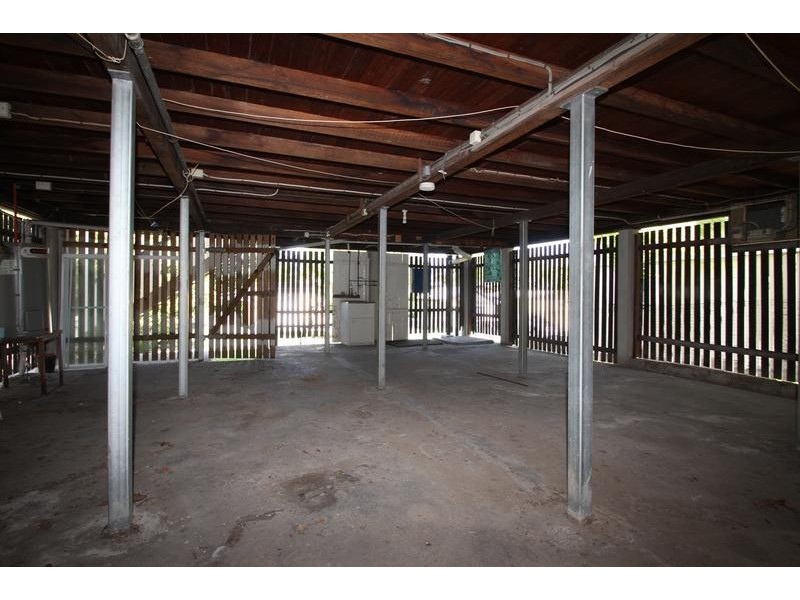 29 Tenth Avenue, Windsor QLD 4030