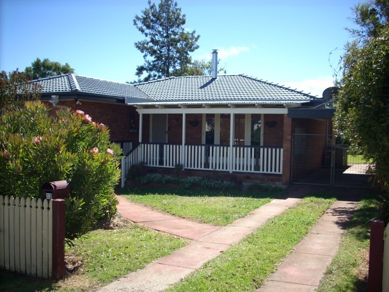 13 Drummond Street, Rangeville QLD 4350